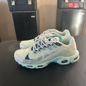 Nike TN green size 11.5